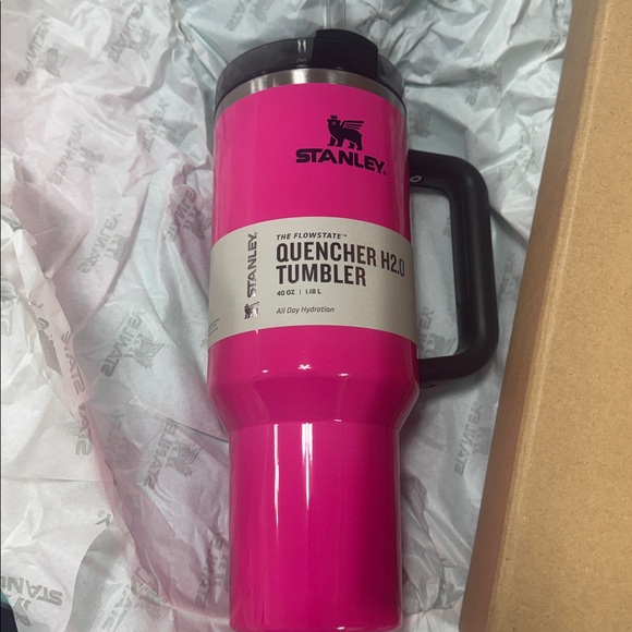 Stanley electric Pink Quencher H2.0 Mug - Picture 2 of 3